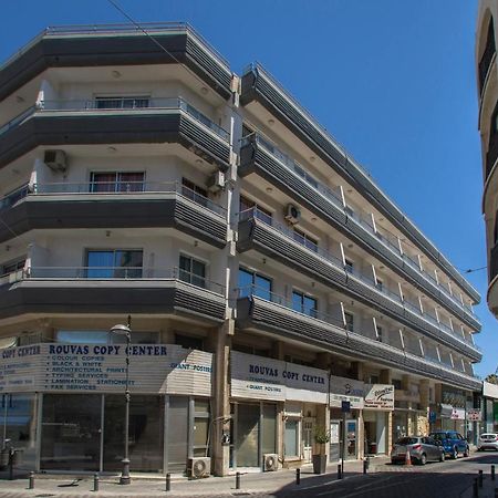 Attic City Apartments Ларнака Экстерьер фото